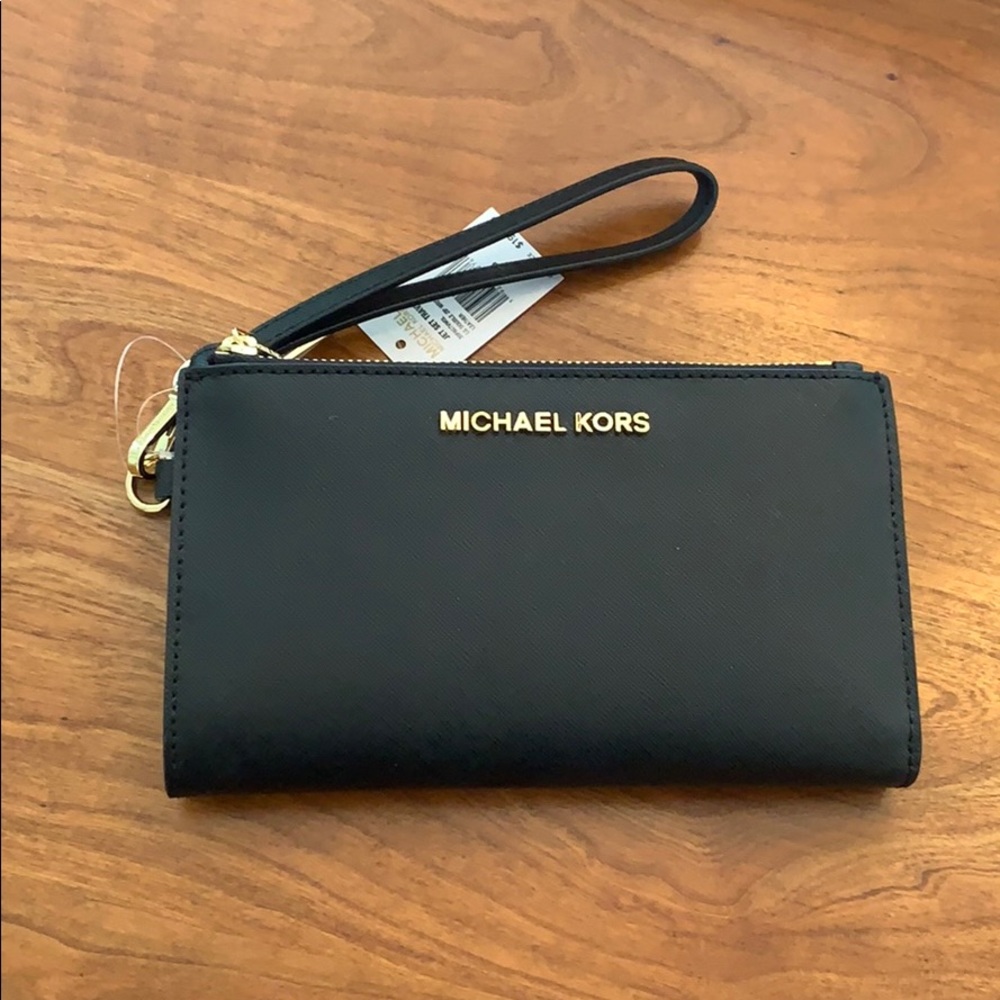 Michael Kors Jet Set Double Zip Wristlet